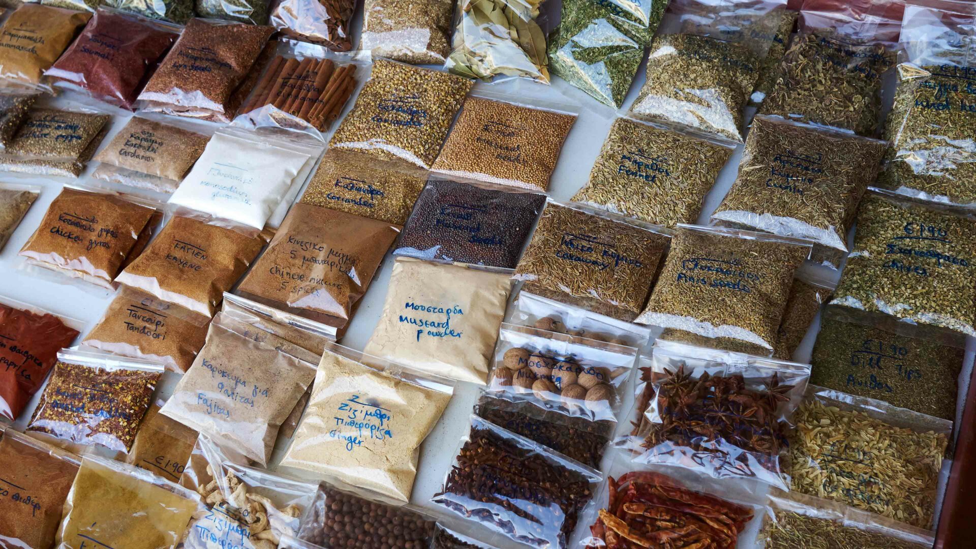 Marktjes op Cyprus specerijen