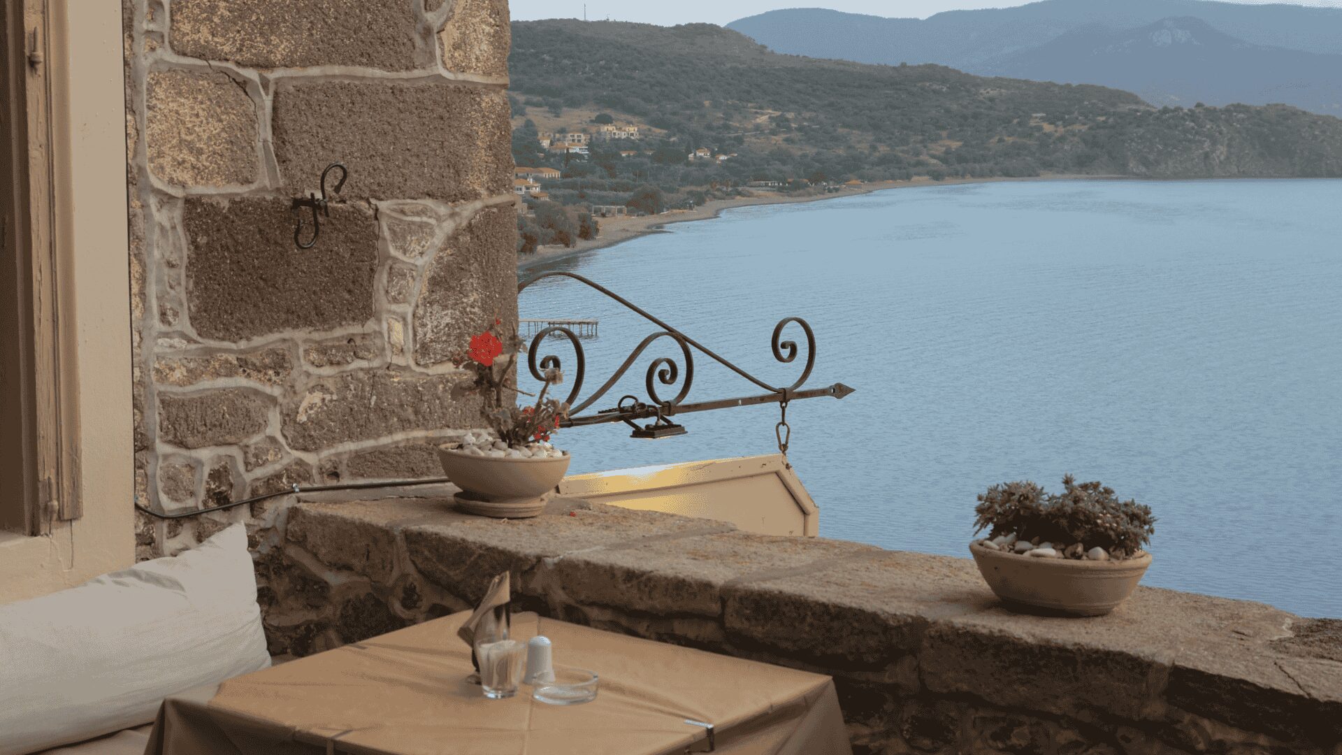 restaurant lesbos